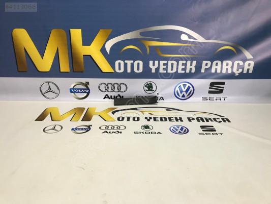 MERCEDES W204 İÇ KAPI RAYI EŞİĞİ ARKA SAĞ A 204 686 02 36