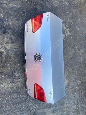 VOLKSWAGEN PASSAT B7 ORJİNAL BAGAJ KAPAĞI