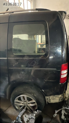 Vw caddy sol arka çamurluk 2005-2014