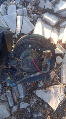 Kia Sephia Modeli İçin Kalorifer Motoru Çıkma Parçaları