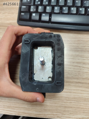 ŞANZIMAN TAKOZU ARKA BMW E60 E61 F07 F10 F11 F18