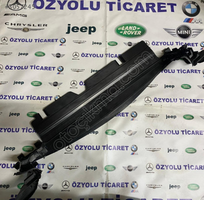 MERCEDES W205 Radyatör Alt Hava Kanalı A2055050730