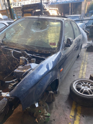 2000 Model Honda İes Sol Ön Çamurluk