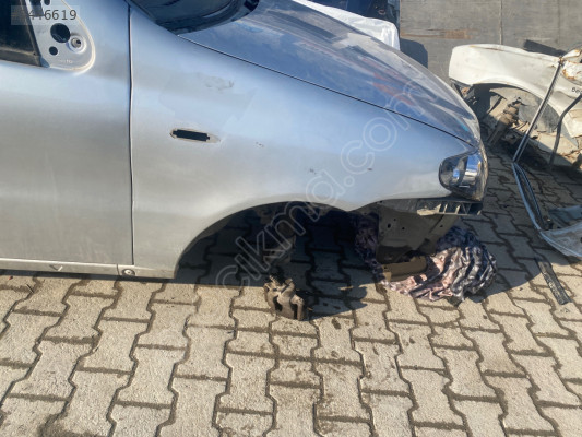 Fiat Alara sağ ön çamurluk çıkma orijinal