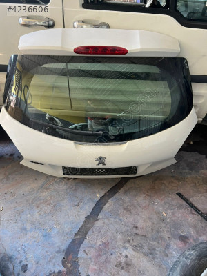 PEUGEOT 208 BAGAJ MERT OTO