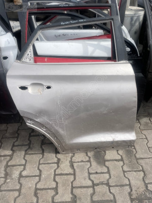 Hyundai Tucson sağ arka kapı