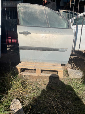 RENAULT SCENİC SAĞ ÖN KAPI