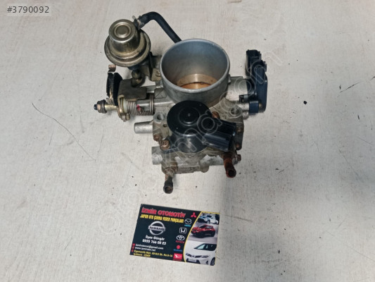 Nissan Almera Otomatik Boğaz Kelebeği 00-03 Model