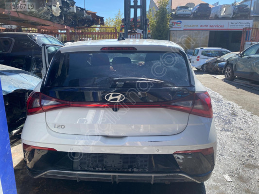 2024 Hyundai İ20 Komple Arka