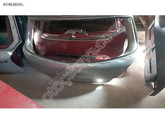 Opel Corsa Modeli İçin Çıkma Arka Bagaj Parçası