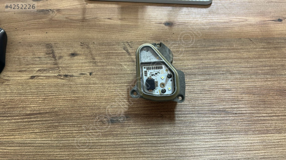 SEAT LEON SOL FAR KÖŞE LED BEYNİ ORJİNAL