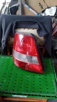 Kia Sorento (2003-2006) sol stop lambası