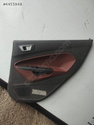 Volvo s60 2014-30 sağ arka kapı döşeme çıkma orjinal