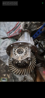 Toyota Hilux Arka Defransiyel