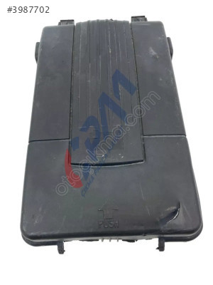 2006 2013 AUDİ A3 2.0L MOTOR ÜST KAPAĞI 1K0915443C