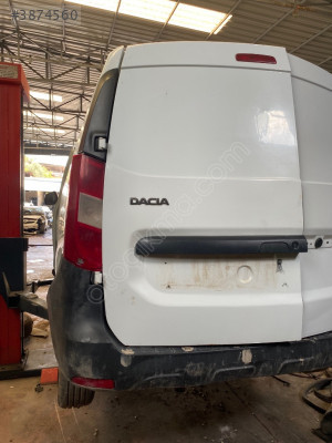 2020 DACİA DOKKER BAGAJ KAPAĞI