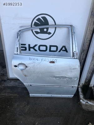 ÇIKMA VOLKSWAGEN  PASSAT SAĞ ARKA KAPI