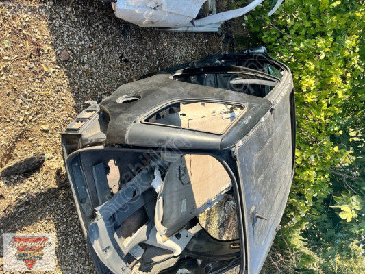 ML Model Mercedes için Sol Arka Çamurluk - Oto Çıkma Parçala