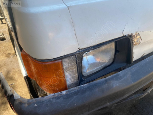 MİTSUBİSHİ L300 ÇIKMA SAĞ ÖN FAR   (XS2104S25)