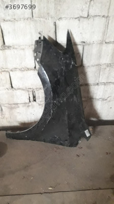 VW POLO SİYAH SOL ÇAMURLUK