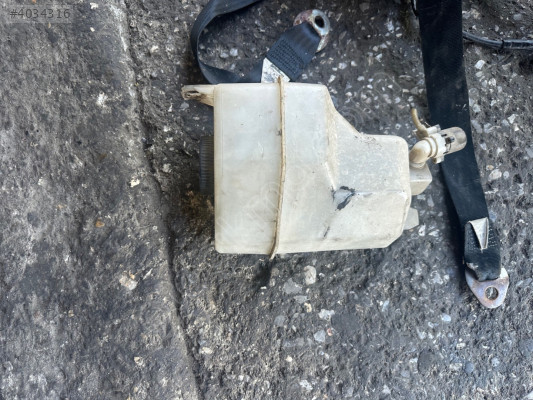 Tofaş cam suyu deposu