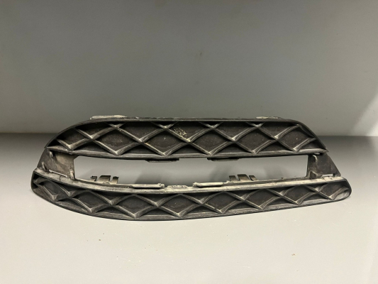 W204 SAĞ SİS ÇERÇEVESİ ORJİNAL