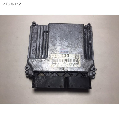 Mercedes W203 C200 CDI Motor Beyni 0281011162 A6461533079