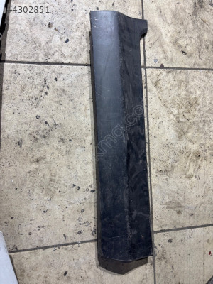 Honda CRV sağ arka kapı alt kaplama 2012 2016