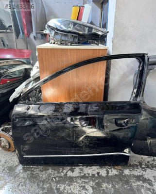 VOLKSWAGEN PASSAT B6 SOL ÖN KAPI EYUPCAN OTO'DA