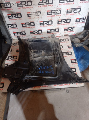 BMW G30 SAĞ ARKA TAMPON BRAKETİ 51128066722