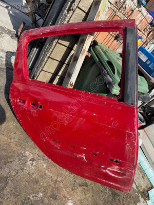 RENAULT CLİO 3 SAĞ ARKA KAPI