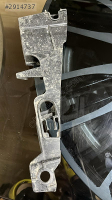 Citroen C4 Modeli İçin Ön Tampon Blaketi Satışı