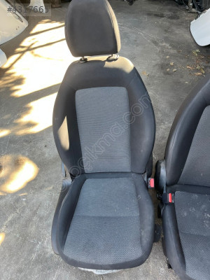FİAT EGEA ÖN KOLTUKLAR