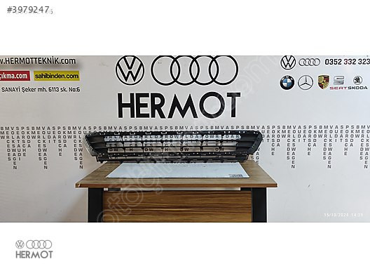 OEM 5G0853671RYP ÖN TAMPON ORTA IZGARA GOLF VII (SIFIR)