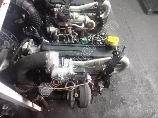 RENAULT MEGANE 2 1.5 dizel 100 hp orjinal çıkma KOMPLE motor