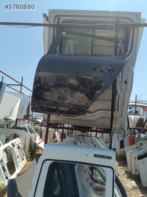 Renault megane 3 sol arka kapı
