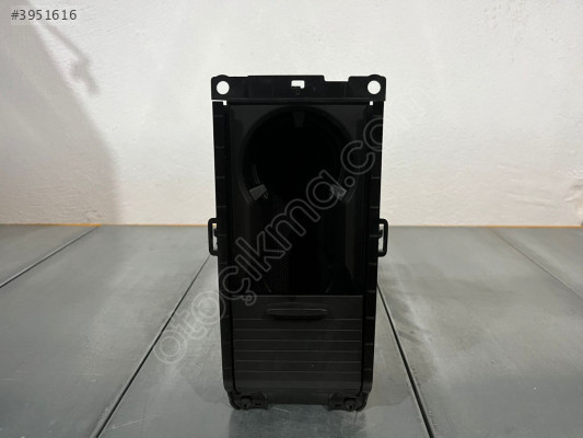 RENAULT CLİO 5 BARDAKLIK ORJİNAL SIFIR 2147263X