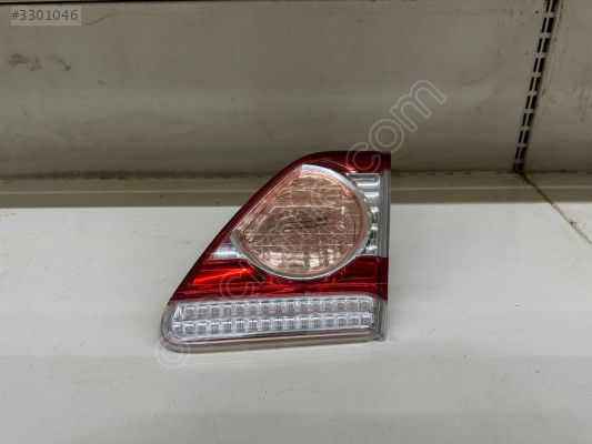 2010-13 TOYOTA COROLLA SAĞ İÇ STOP