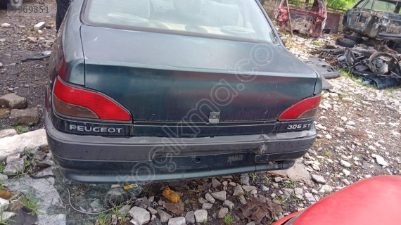 Pejo 306 bagaj kapağı sedan yedek parça