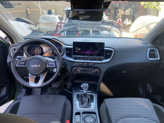 KİA X-CEED MULTİMEDYA SÖKME HATASIZ 2021-2024
