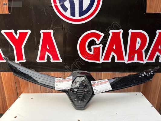 Renault Clio 5 ön panjur 620786224r. 2019 2023