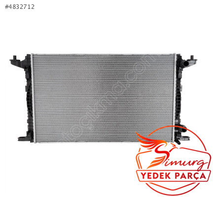8W0121251AK Audi A4, A5 2.0 TDI/TFSI Su Radyatörü