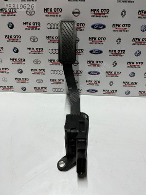 FORD FİESTA GAZ PEDALI ORJİNAL 8V21-9F836-AC