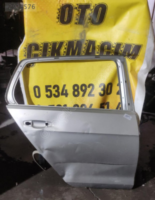 VOLKSWAGEN GOLF 7 SAĞ ARKA KAPI