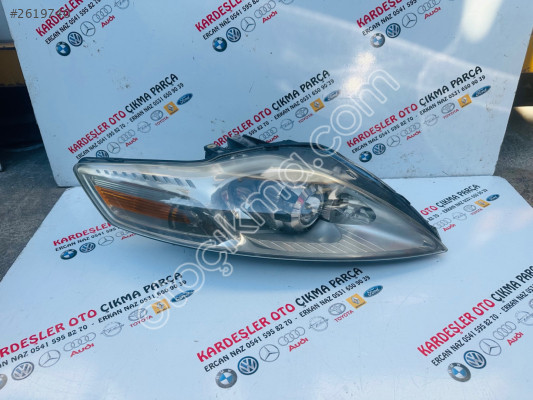 Ford mondeo sağ ön far KARDEŞLER OTO ÇIKMA