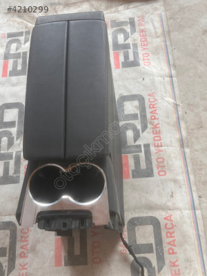 DS 7 ORTA KONSOL 2023 98100435ZD