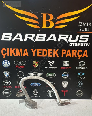 AUDİ A4 BAGAJ MENTEŞESİ SAĞ 8K0827302