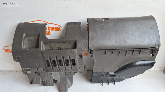 Audi b6 2000/05 kasa sağ torpido gözü ve direksiyonaltplastiği