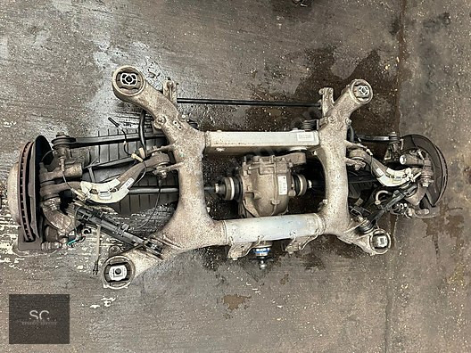 BMW G30 ARKA DİNGİL SOL FREN MERKEZİ - DİSK SACI