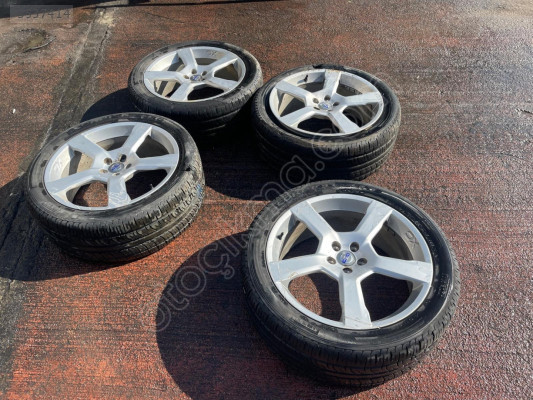 VOLVO XC90 JATN 2.4 DİZEL 255 45 R20